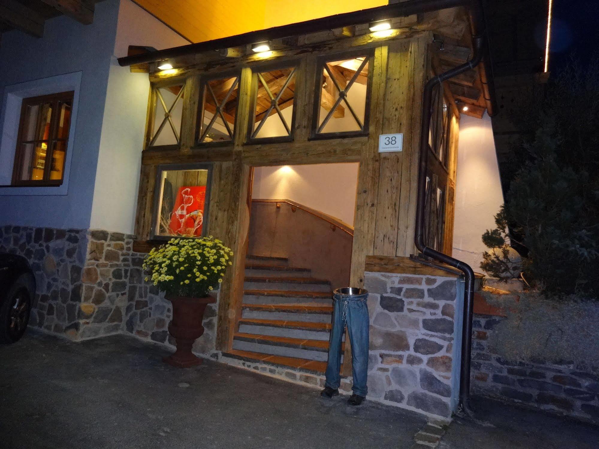 Apart Hotel San Antonio Sankt Anton am Arlberg Esterno foto