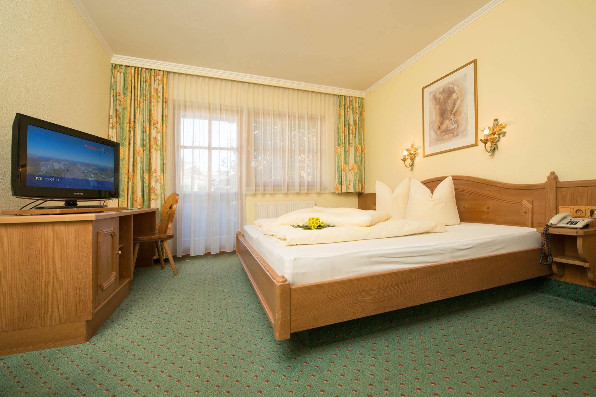 Apart Hotel San Antonio Sankt Anton am Arlberg Esterno foto